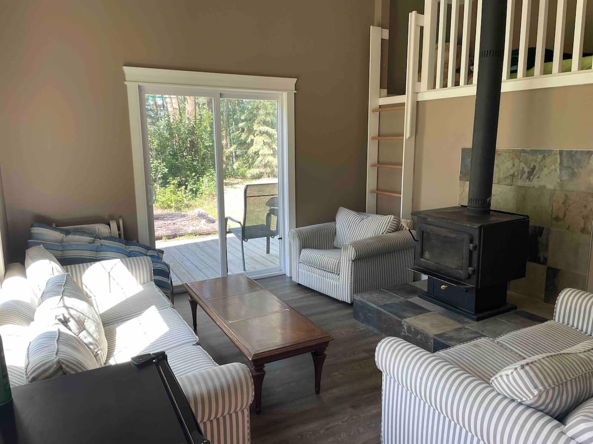 The Gull Lake House — view 3